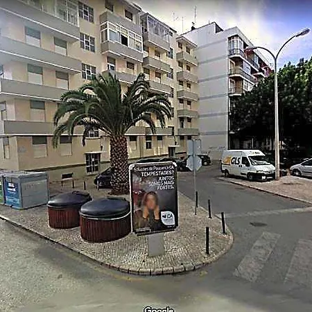 Quarteira Beach Apartment クアルテイラ