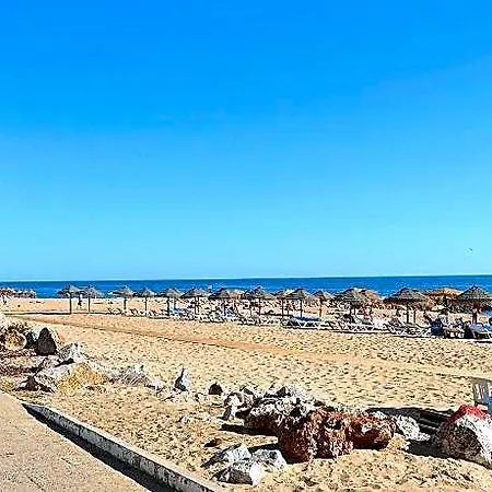 Quarteira Beach Apartment 3* كوارتيرا